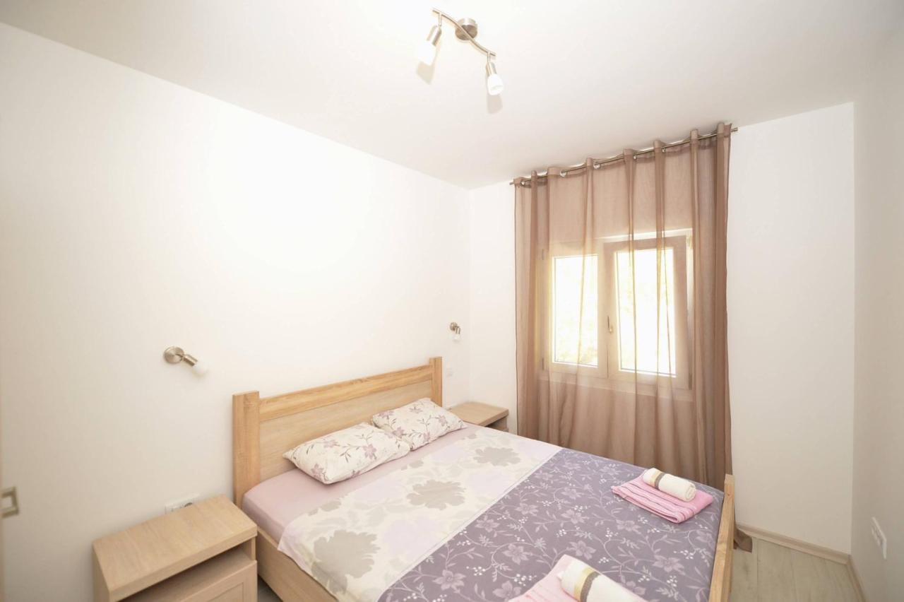J & P Apartments Orahovac Котор Екстер'єр фото